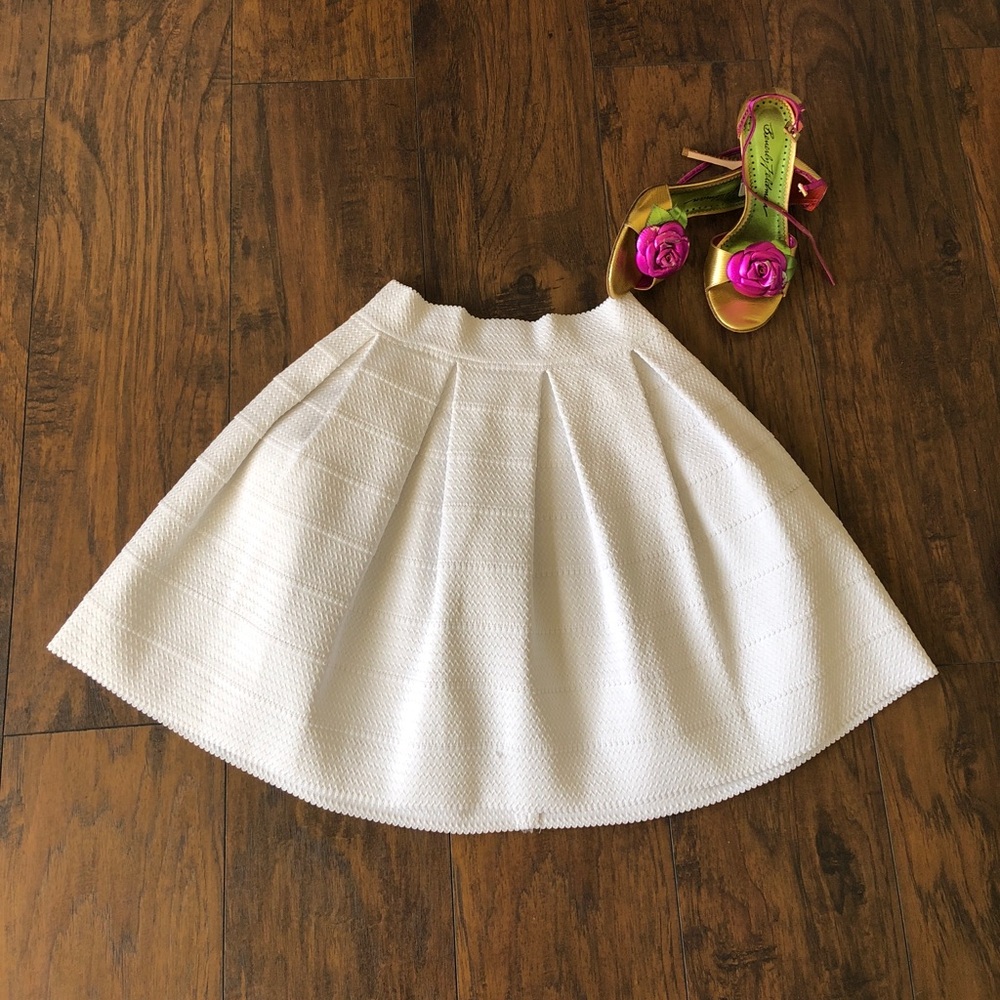 Express White Circle Skirt